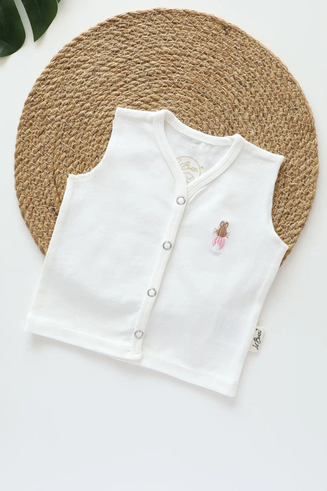 Belle Bug-Newborn Jabla