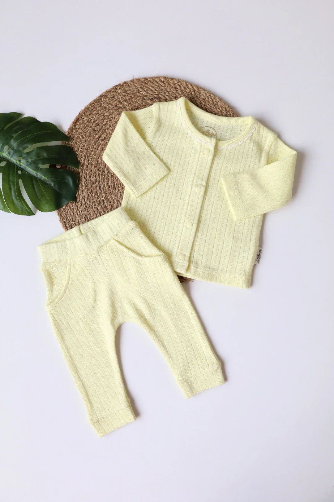 Eyelet-Buttercream-Pointelle-Newborn Clothes Set