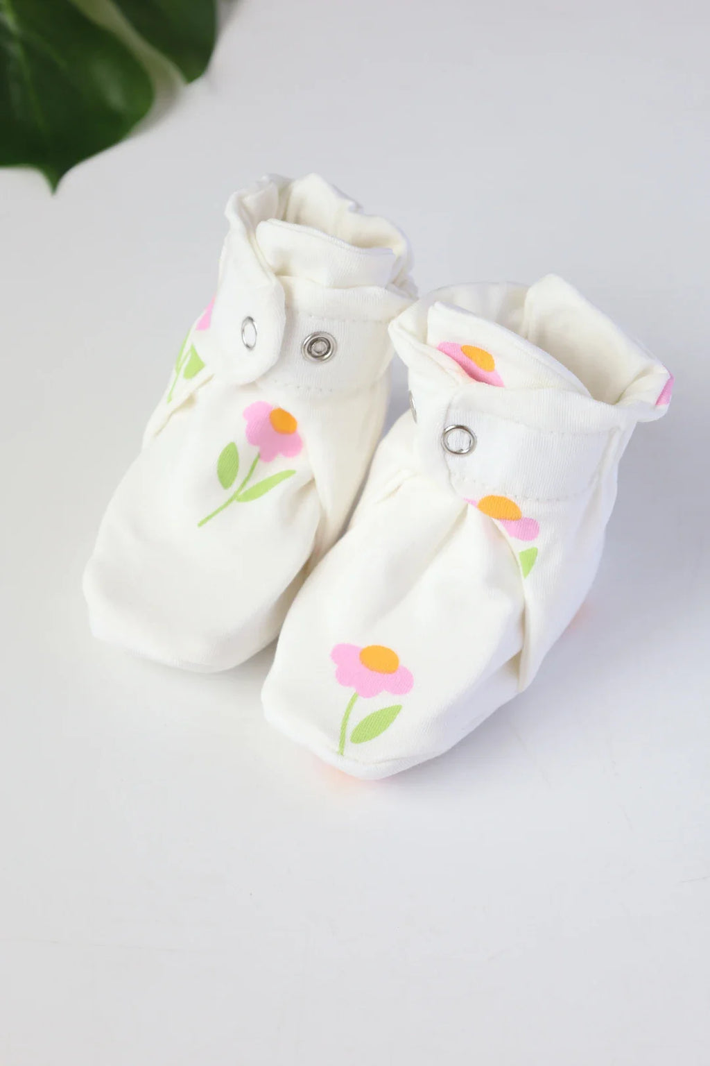 Snug'44-Baby Booties