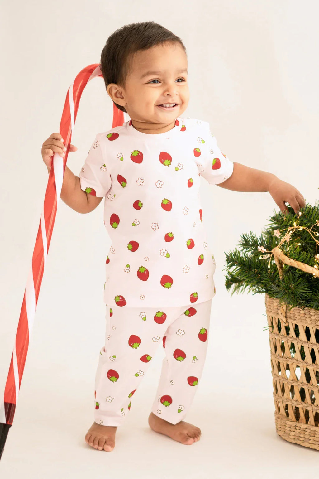 Fragaria-Kids T-Shirt and Pant Set