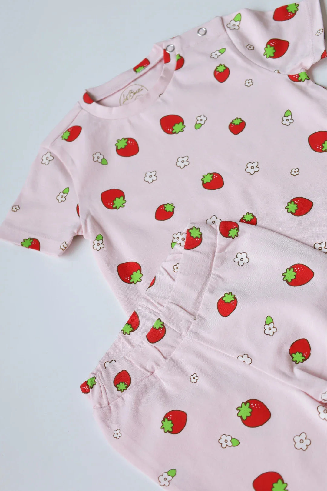 Fragaria-Kids T-Shirt and Pant Set