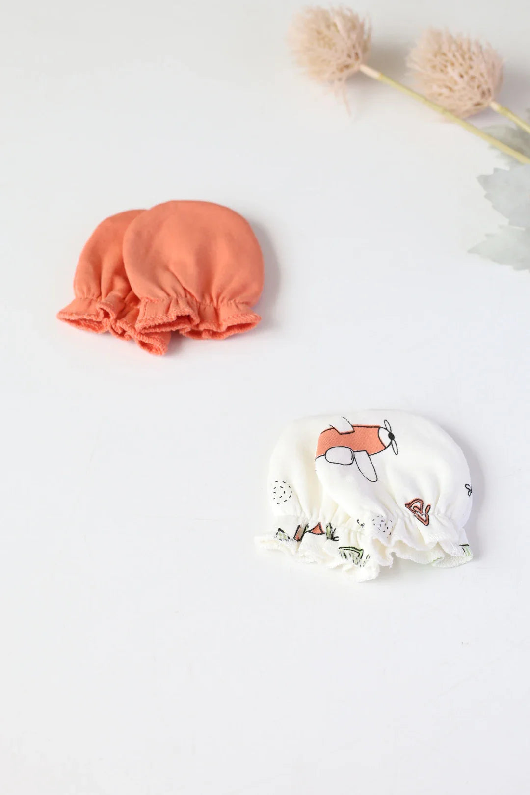 Jetset Tots-Baby Mittens Combo