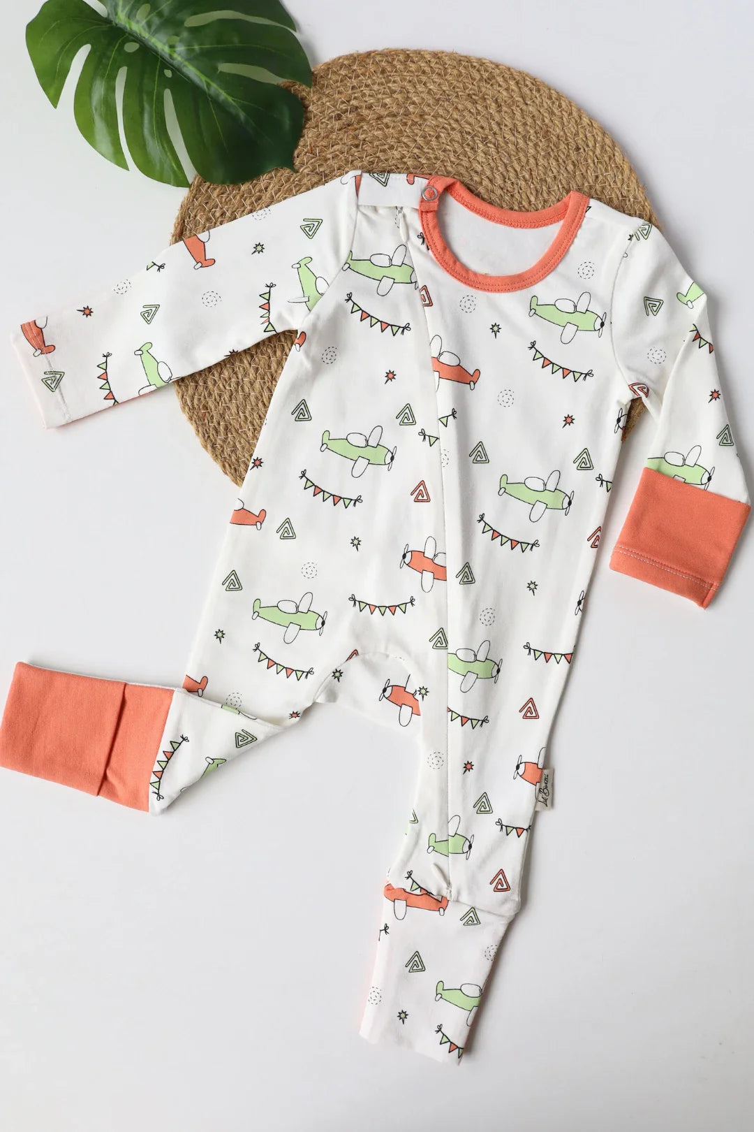 Jetset Tots-Newborn Baby Sleepsuit