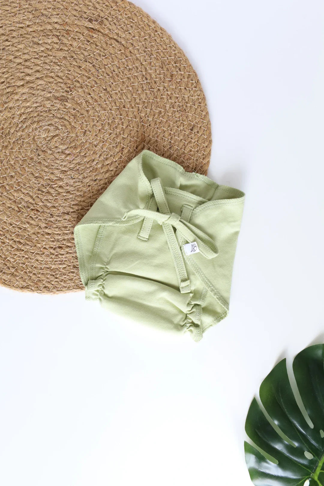 Leafy Love-Newborn Nappies