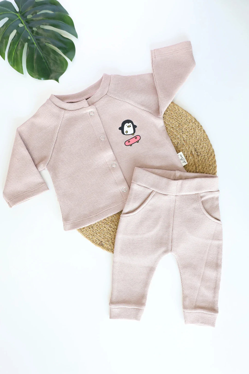 Little Choco Flat Waffle Newborn Clothes Set