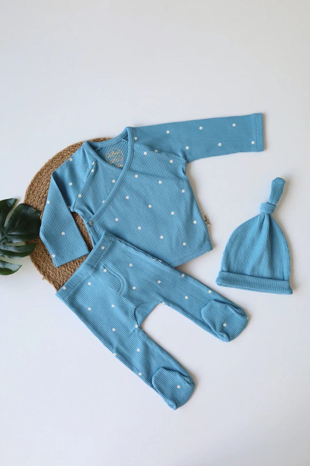 Marine Daisy-Newborn Clothes Set