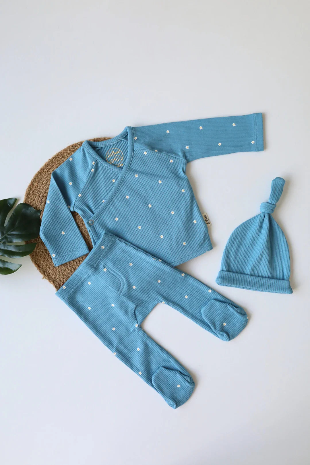 Marine Daisy-Newborn Clothes Set