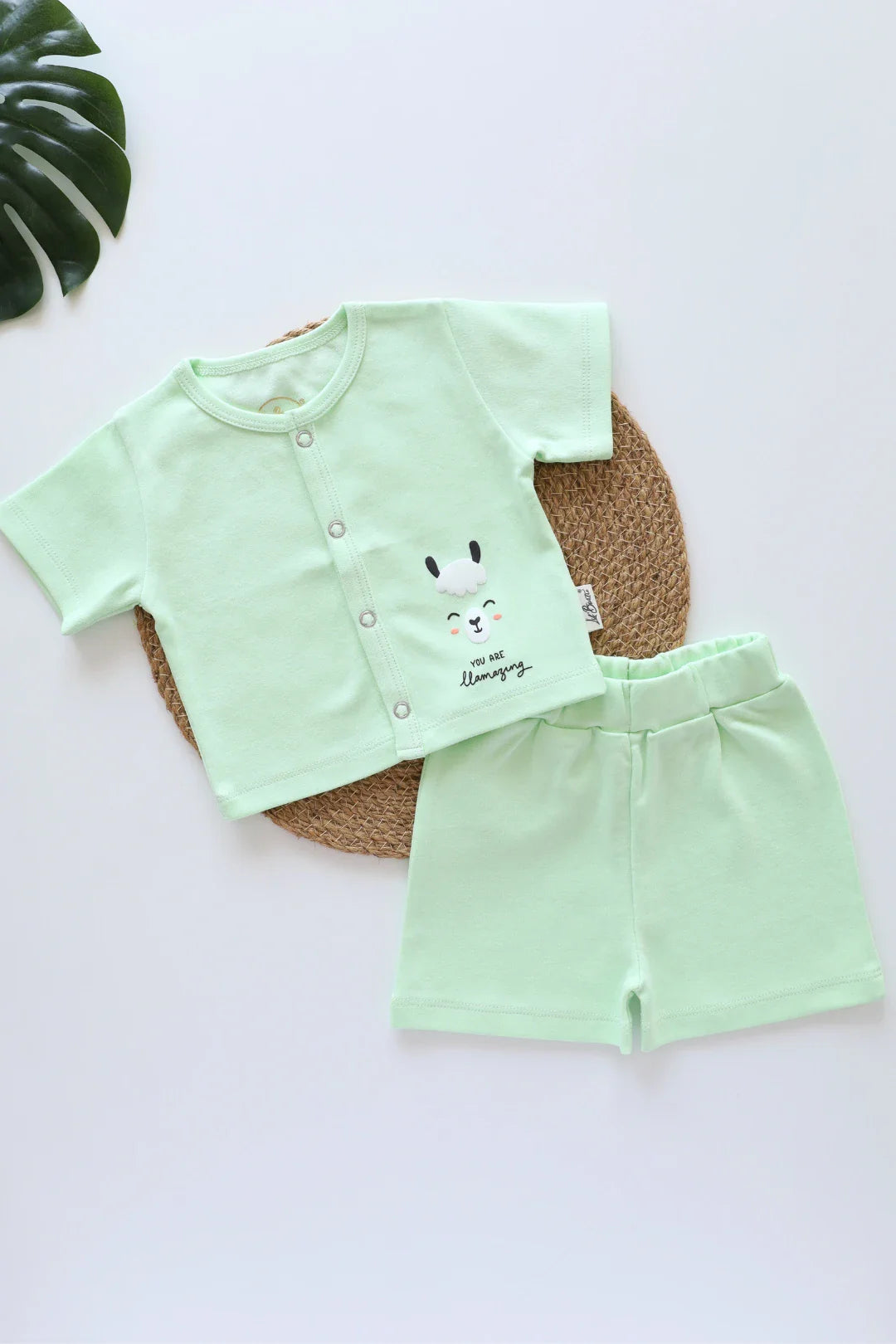 Pista Pop-Top and Shorts