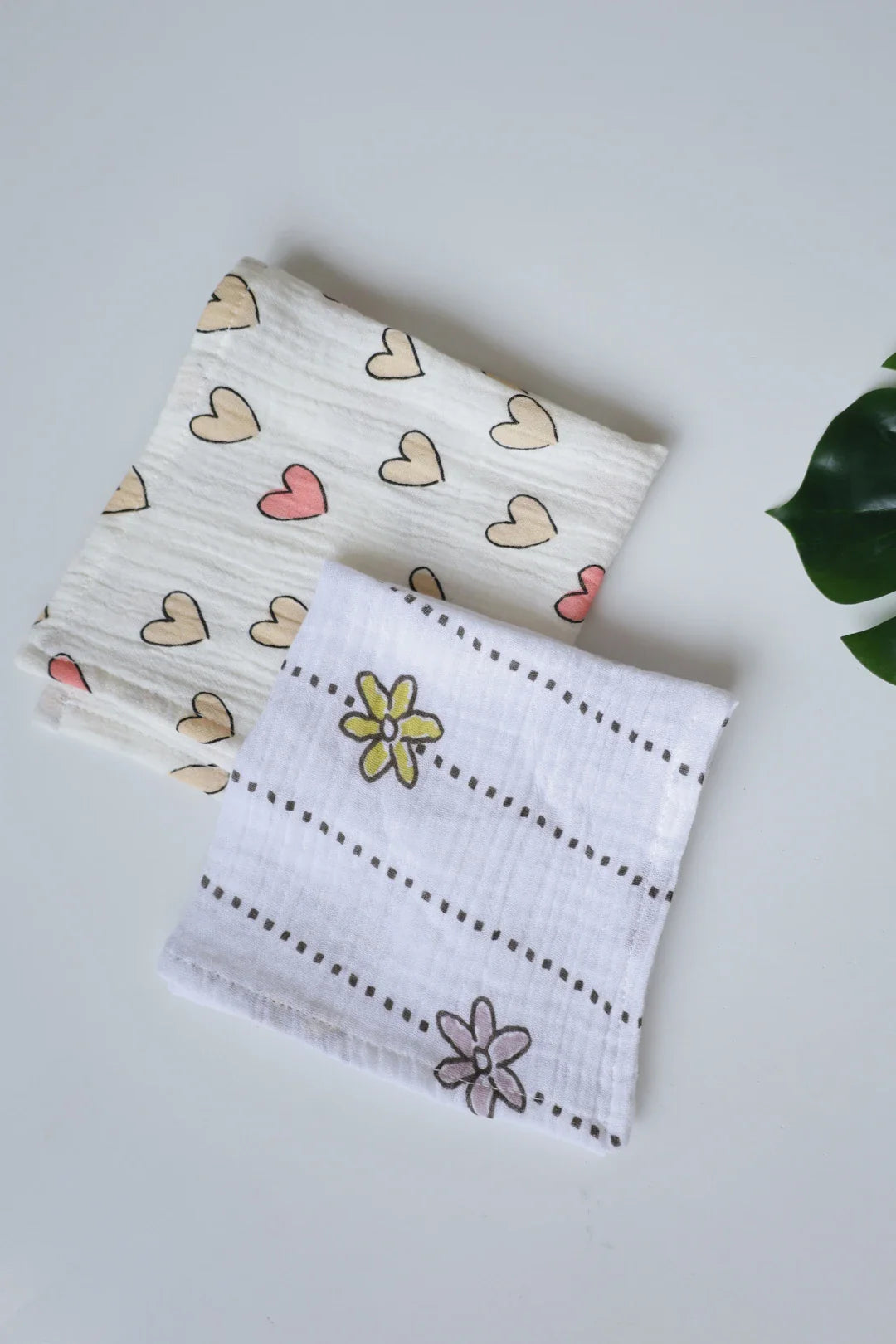 Rosy-Daisy-Muslin Baby Wipes-Pack of 2