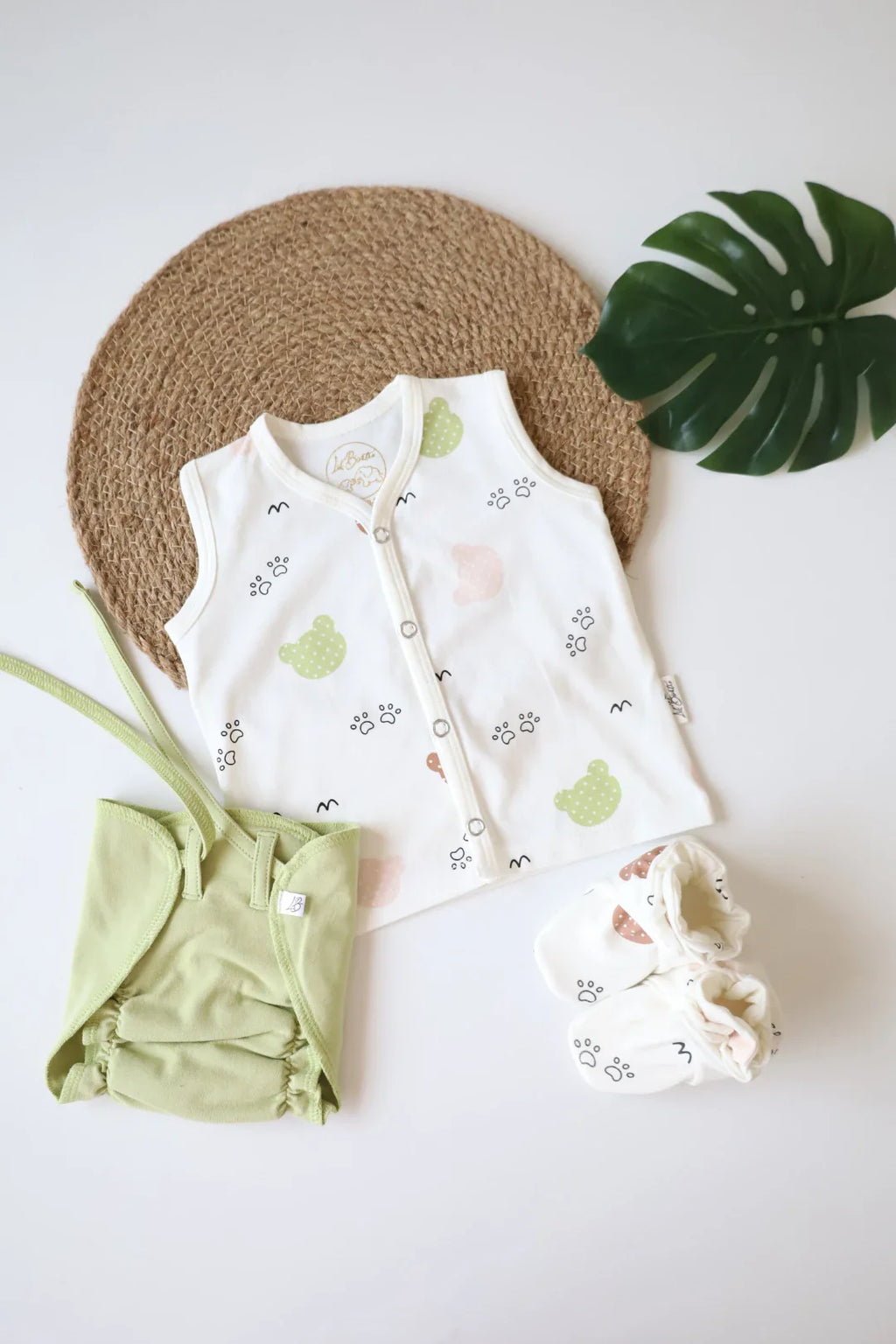 Snuggle Bear-Newborn Clothes Set