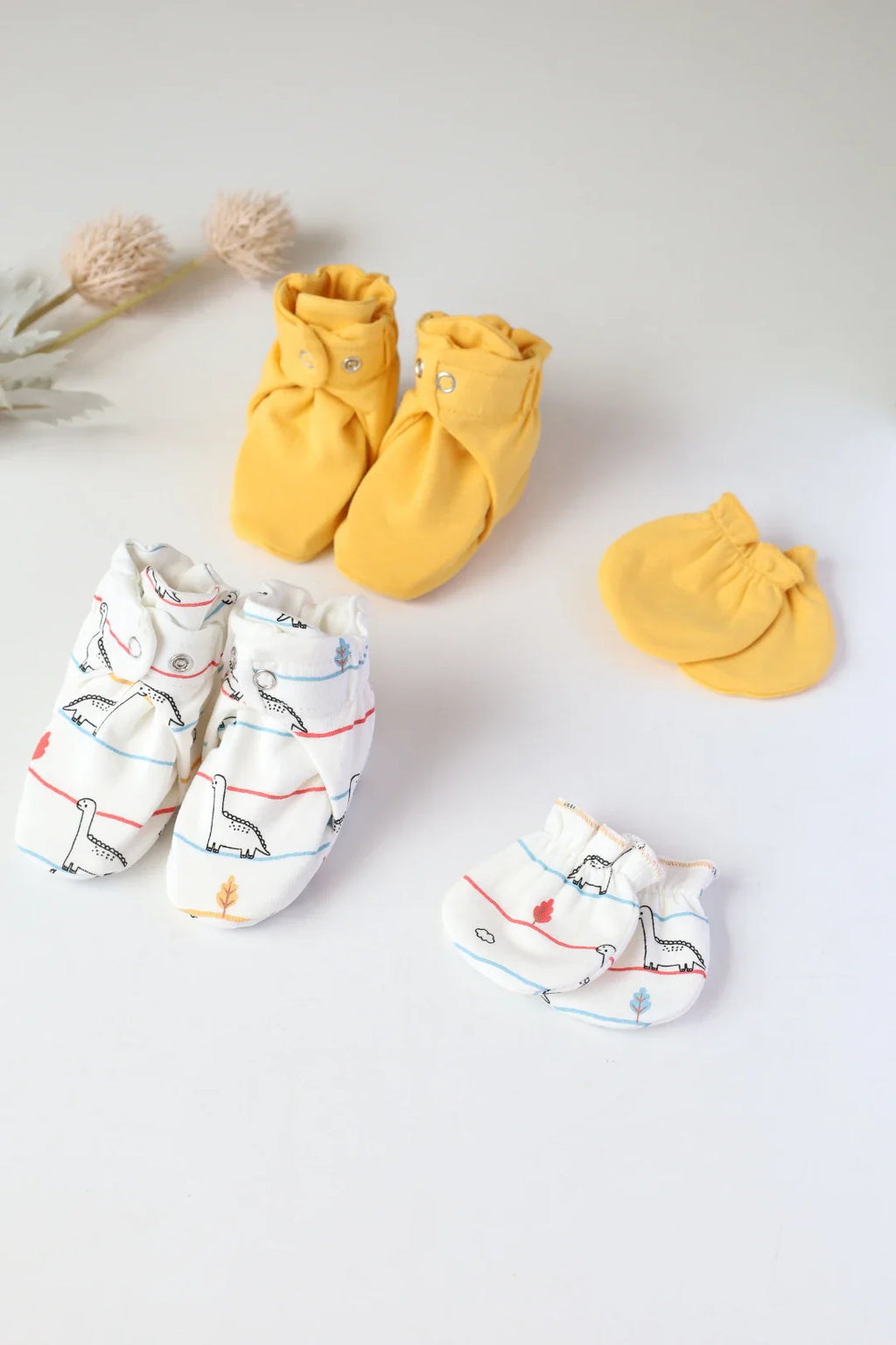 Tiny Saurs-Baby Mittens and Booties