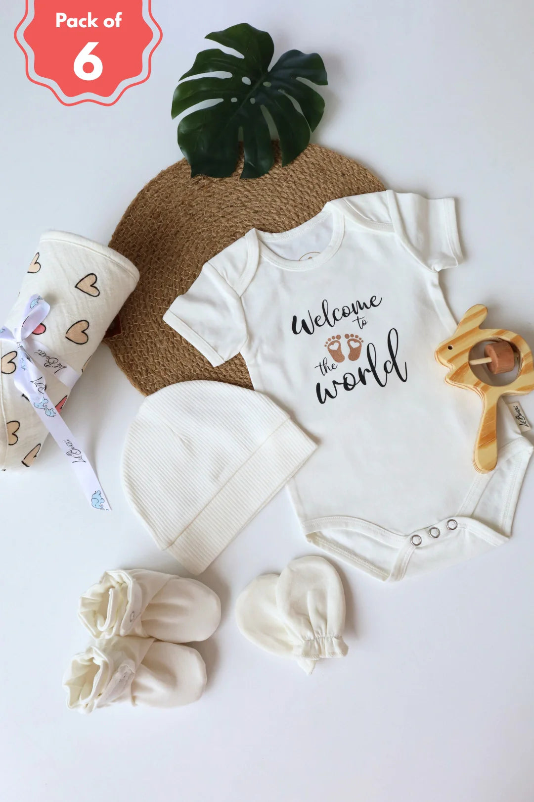 Welcome Little Heart Combo-Newborn Essentials Gift Combo