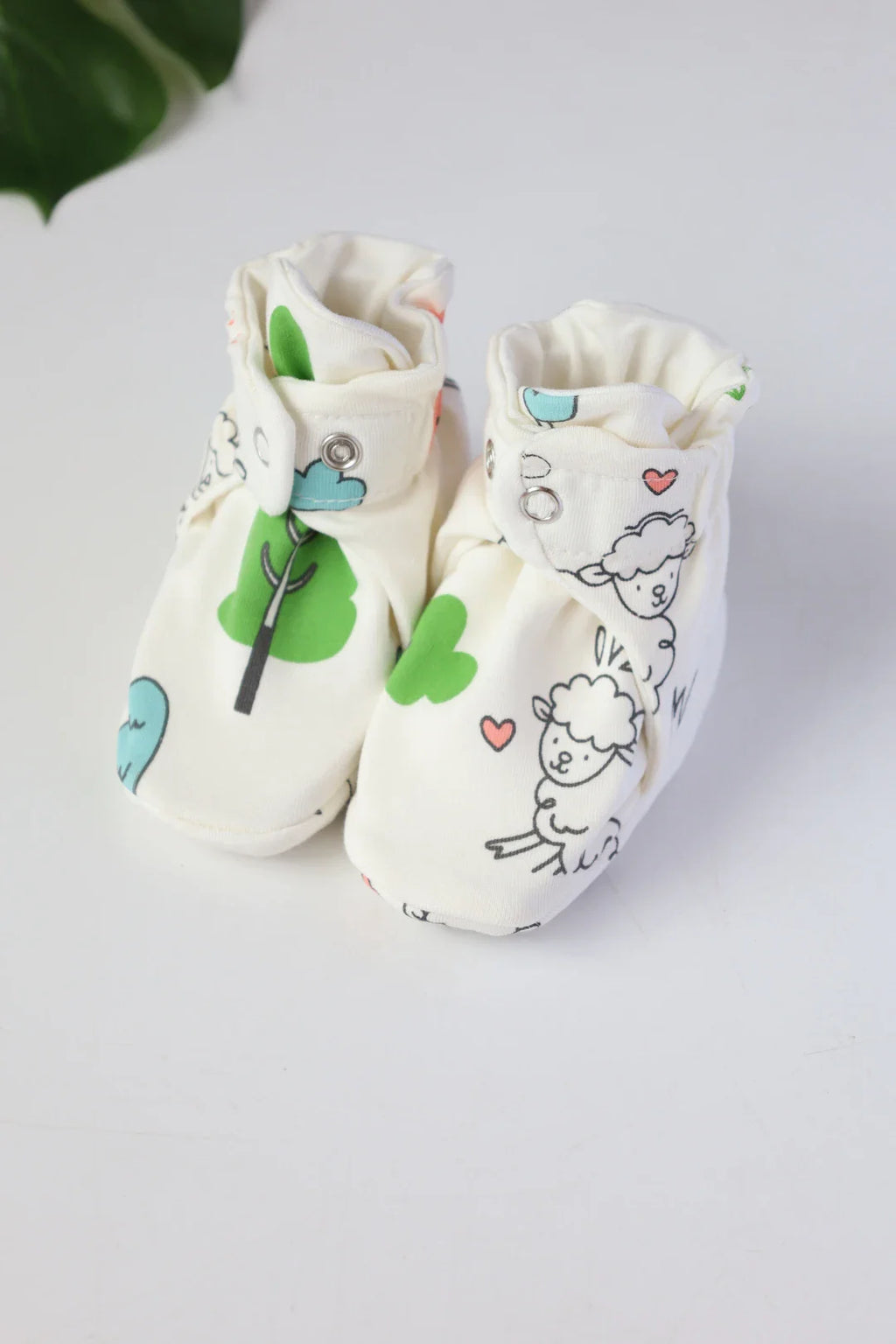 Snug'32-Baby Booties