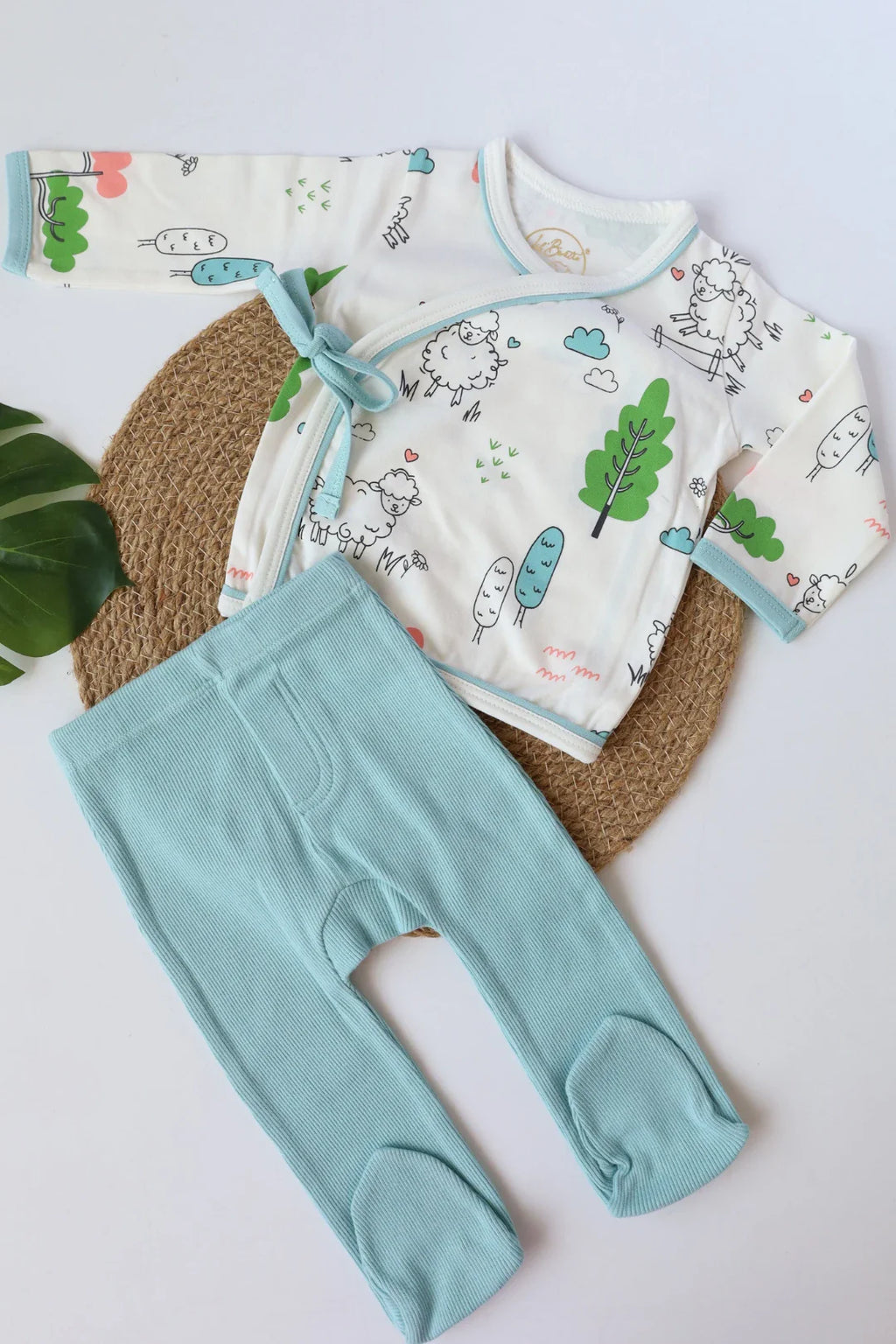 Woolly Woods-Newborn Clothes Set